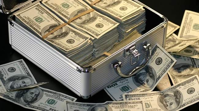 Kaya Dari Investasi Saham