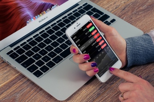 investor full-time