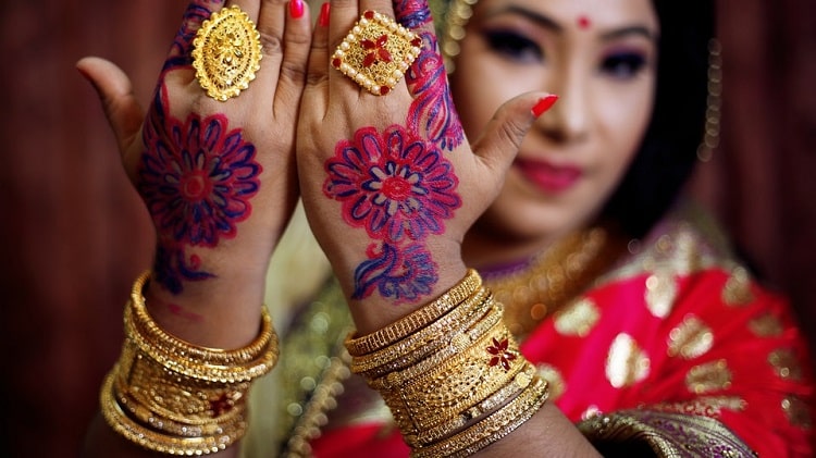 Membedah Prediksi Harga Emas Tahun 2022