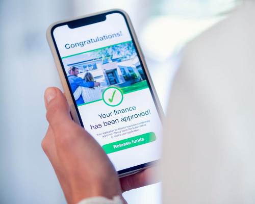 Fintech dan Usaha Kecil